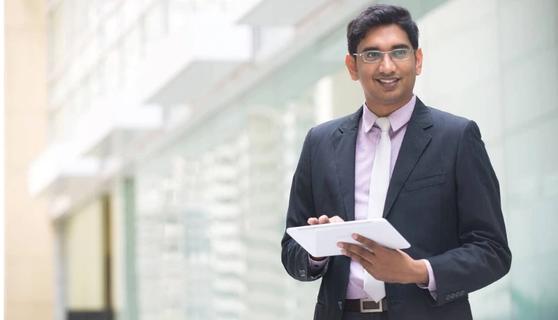 Finance Advisor